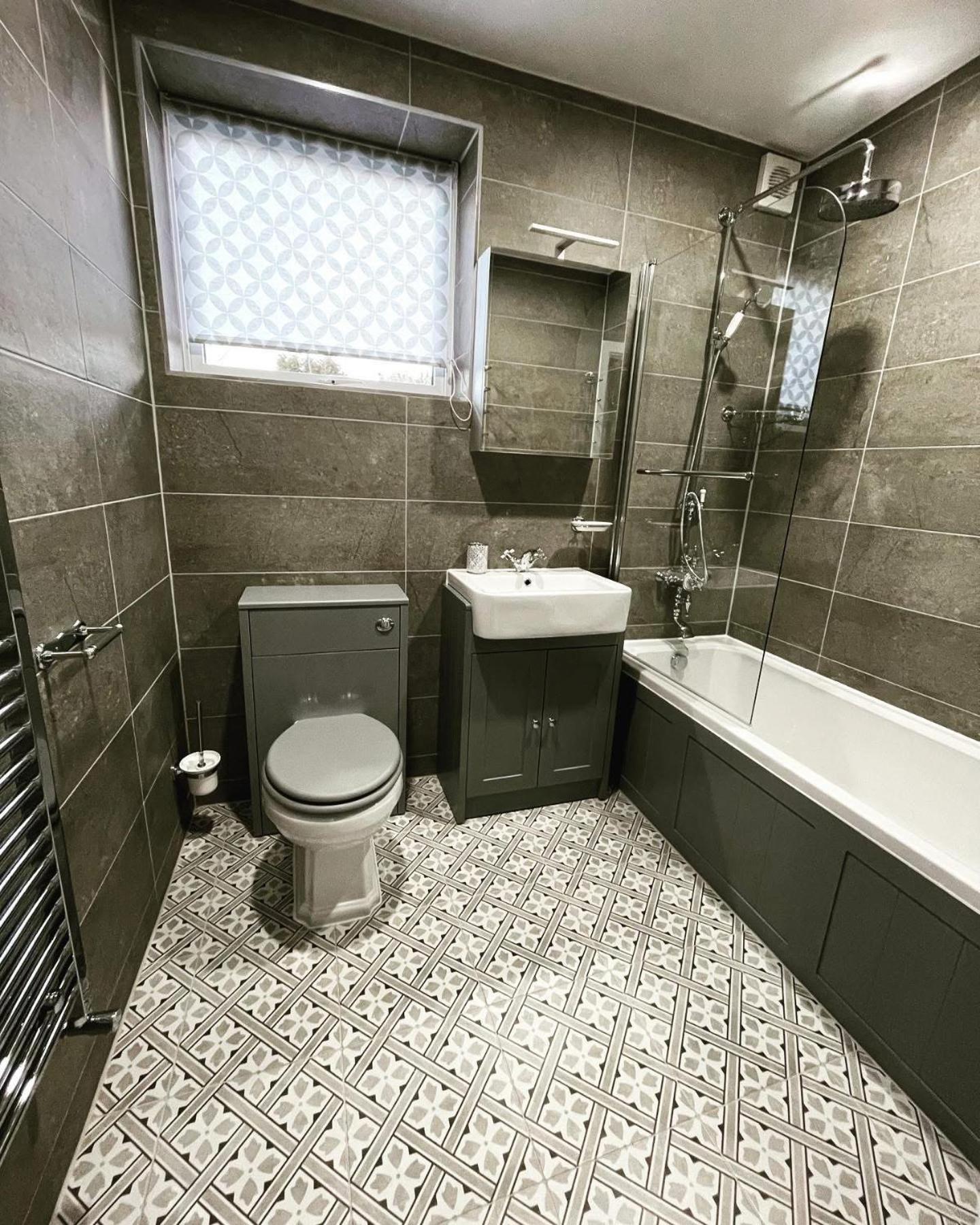 Balincourt Hotel Bournemouth Exterior photo Bathroom